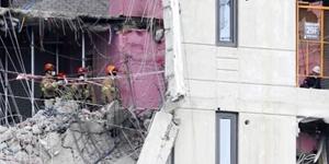 광주 아파트 붕괴사고 현장 잔해 추락에 멈췄던 구조·수색작업 재개