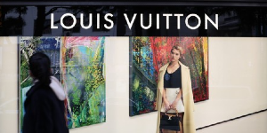 명품 대중화 시대, 유통기업들 고객 접점 확대 총력전 