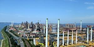 포스코, 화물연대 총파업으로 포항제철소 선재 포함 일부 공장 가동중단