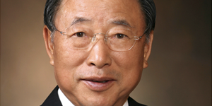 효성그룹 명예회장 조석래, 민간외교 기여 공로로 영산외교인상 받아