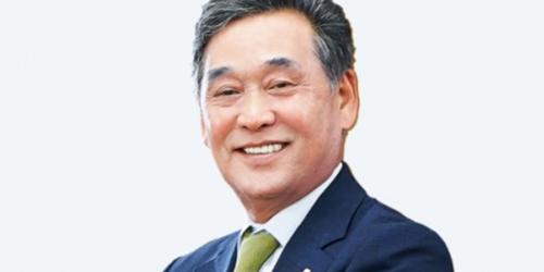 [오늘Who] JB금융지주 김기홍 2기 출발, 내실경영 우선 전략 유지 