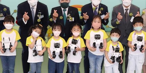 하나금융 인천 청라에 직장어린이집 열어, 함영주 