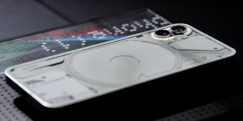 원플러스 창업자가 만든 ‘낫싱폰1’, 디자인 공개에 소비자 기대감 커져
