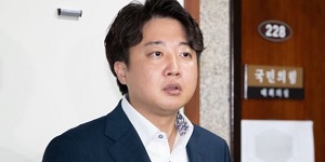 이준석 윤리위 징계 재심 가처분 신청 안 해, 지지기반 넓히기 여론전만 