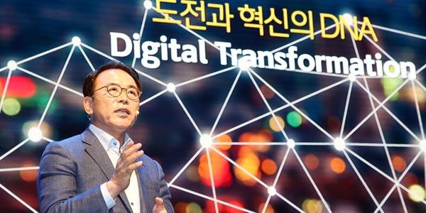 신한금융 청년 지원에 14조 투입, 조용병 