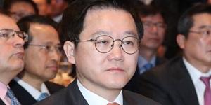 대우조선해양 노조 분리매각 반대 강경, 강석훈 산업은행의 매각방안 고심 