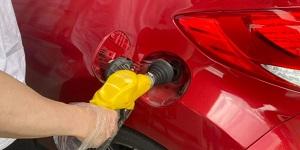 주유소 휘발유 가격 3주 만에 올라 리터당 1600.9원, 경유는 1520.8원