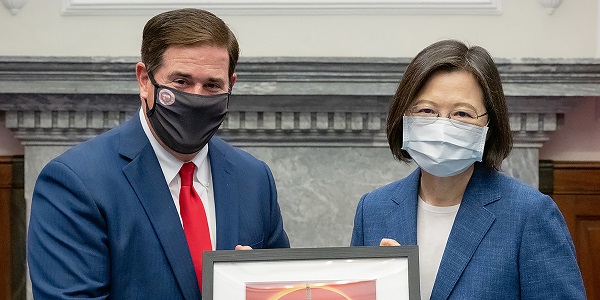 중국 '사회주의식 반도체 육성' 추진, 미국 대만 ‘민주주의 반도체’에 대응