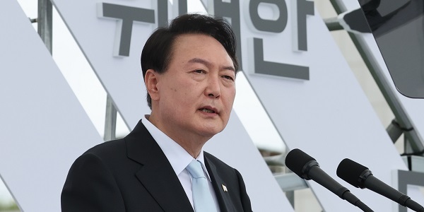 중국언론 “미국 전기차 보조금 차별에 한국 대응 어려워, 중국과 협력해야”