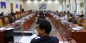 해외OTT 업계와 통신사 '망 사용료' 갈등 재점화, 소비자만 볼모되나 