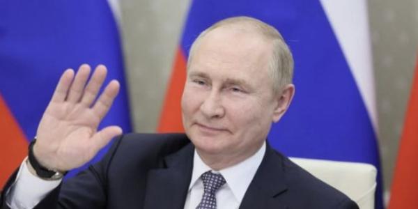 미국 정치매체 “러시아 푸틴, 한국 독재자 박정희와 같은 결말 맞을 수도”