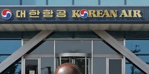 [데스크리포트 10월] 대한항공 기업결합 속도, LCC 일본 노선 경쟁 치열