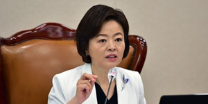 생계비 벌러 일하는 노인 늘었다, 고령층 상대적 빈곤률 OECD 1위