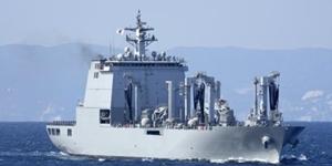 민주당 일본 국제관함식 참석 비판, “해군이 욱일기에 경례하게 만들어”