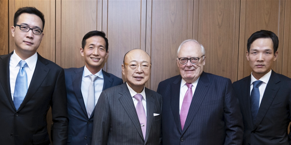 한화그룹 회장 김승연, 헤리티지 회장 퓰너 만나 글로벌 경제현안 논의