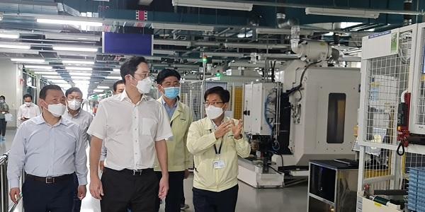 삼성전자 미중 분쟁 '해법' 베트남에서 찾나, 반도체 투자 가능성 커진다
