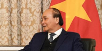 삼성 LG 베트남에 7조 추가 투자, 한종희 권봉석 국가주석 만나 협력 논의