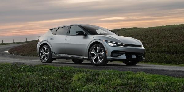 기아 EV6, 미국 고속도로 안전보험협회 충돌평가서 최고 등급 받아