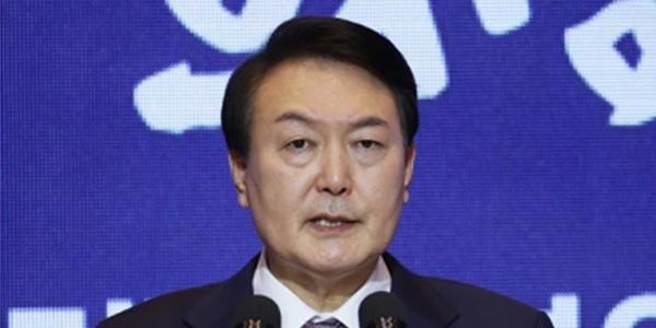 윤석열 7년 만에 경제계 신년 인사회 참석, 