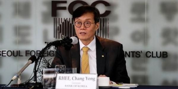 한국은행 이창용 금리인상 속도조절 시사, 부동산 부문 어려움 전망