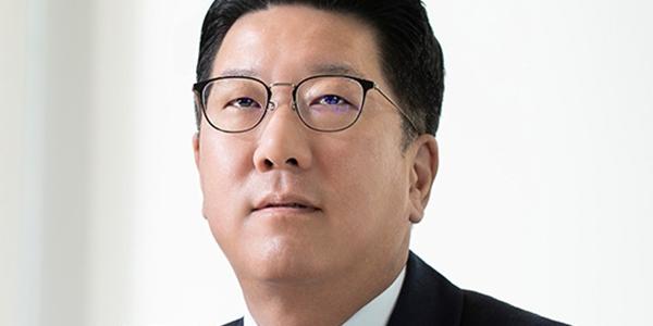 현대백화점 지주사 전환 계획 접어, 정지선 지배력 확대 미완의 과제로