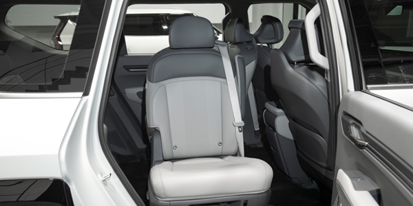 기아 플래그십 전기SUV EV9 디자인 공개, 넓은 공간 갖춘 정통 SUV