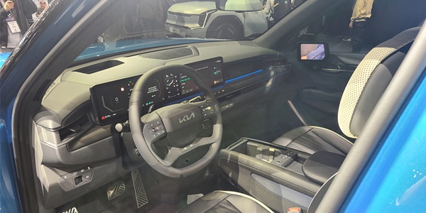 기아 EV9 '팰리세이드'보다 크다, 공간활용 돋보이는 정통 전기 SUV