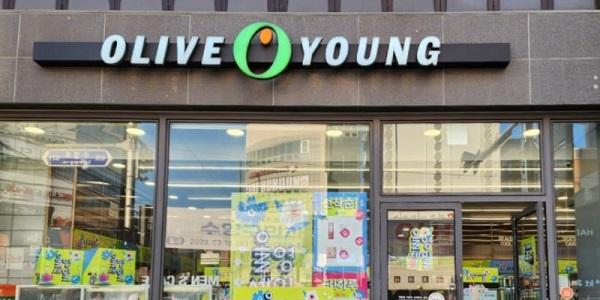 CJ올리브영 K뷰티 생태계 지원에 3천억 투입, 이선정 “마중물 역할할 것” 