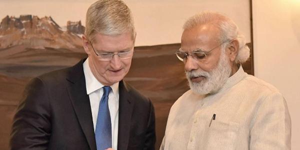 애플 팀 쿡 인도 모디 총리 만난다, 생산거점과 수요처로 ‘제2의 중국’ 기대