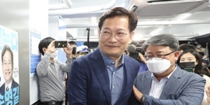 송영길 “이재명과 어젯밤 통화, 조만간 조기 귀국 포함한 입장 발표”