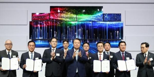 삼성디스플레이 IT용 올레드에 4조 투자, 윤석열 