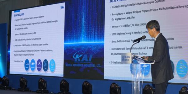 KAI 글로벌 협력사들과 '맞손', 1300대 완제기 수출 시장 노린다