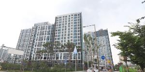 집값 떨어졌다는데 분양가는 고공행진, 무주택자 수도권 공공분양에 눈길