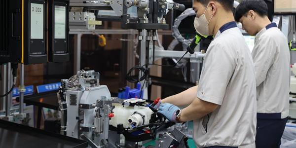 현대위아 국내 첫 '냉각수 허브 모듈' 양산, 전기차 열관리시스템 시장 진출