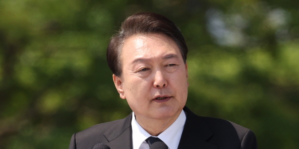 [국민리서치·에이스리서치] 윤석열 지지율 40.4%, '선관위원장 사퇴' 69.1%
