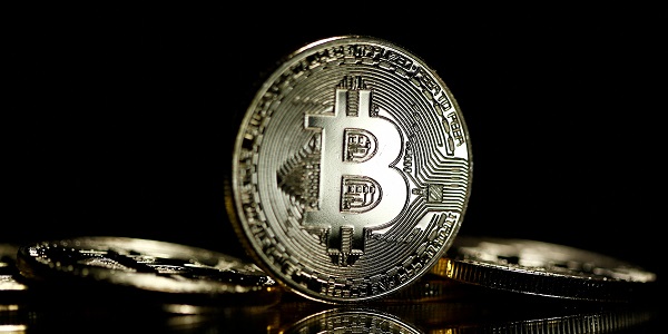 비트코인 4천만 원대 유지, 씨보글로벌마켓 코인베이스와 ETF 상장 준비