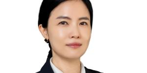 SBS 품은 넷플릭스 심상치 않다, 최주희 티빙과 웨이브 합병 시너지 고심  