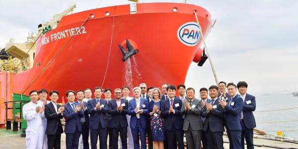팬오션 LNG벙커링 신조선 뉴프론티어2 인도받아, 쉘과 장기계약에 투입