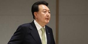 [기자의눈] 윤석열 대통령 ‘선택적 침묵’ 유감, 참모 뒤에 안 숨겠다는 약속 어디에 