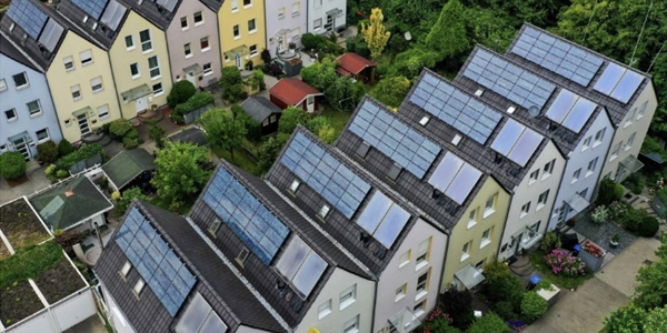 폭염 유럽 태양광 덕에 에너지 위기 없다, 로이터 "태양광이 전력시스템 구해"
