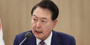 [리얼미터] 윤석열 지지율 38.3%, 국민의힘 37.2% 민주당 45.7%