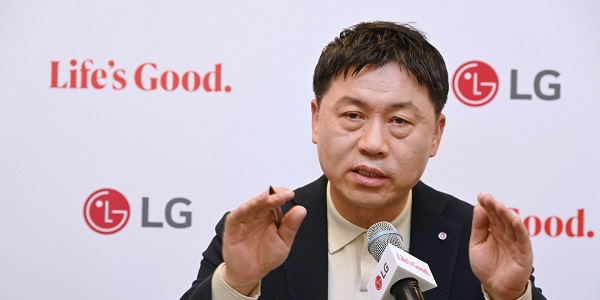 LG전자 스마트홈 솔루션 선보여, 류재철 “글로벌 생활가전 시장 판도 바꾼다”