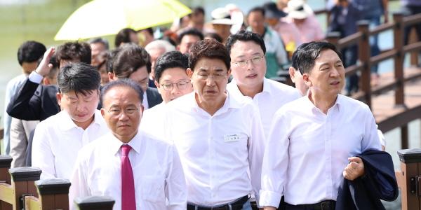 국민의힘 ‘민생 드라이브’ 시동, ‘오염수 투쟁’ 민주당과 차별화 나선다