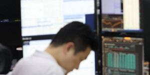 코스피지수 개인 홀로 순매수 속 장중 2570선 하락, 코스닥은 920선 회복