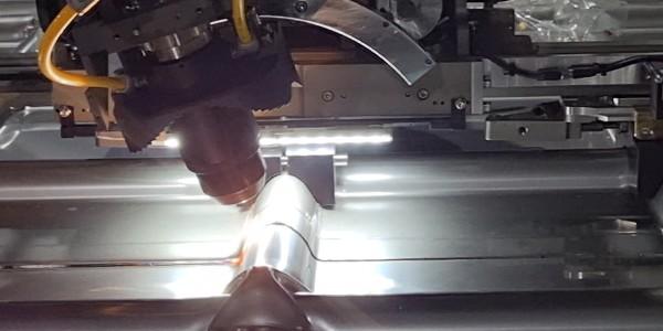 삼성중공업 ‘레이저 고속 용접 로봇’ 개발, 기존 용접속도보다 최대 5배 빨라