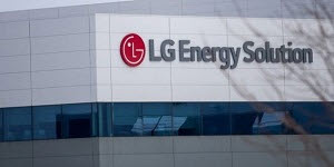 이베스트투자 “LG엔솔 수익성 증대 전망, 고객사 다변화와 북미 생산 확장”