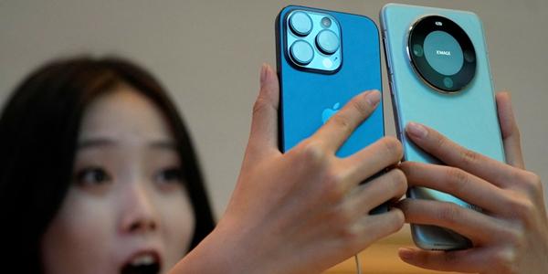 중국 화웨이 내년 스마트폰 출하 목표 1억 대, 기존 예측치보다 40% 확대