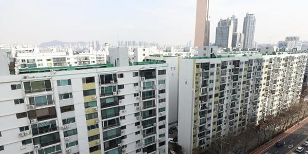 여의도 한양아파트 재건축 시공사 선정 연기, 서울시 시정조치에 사업 제동