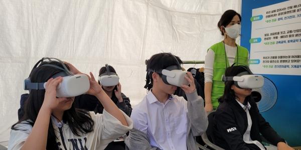 현대엔지니어링, 청소년 진로박람회서 스마트건설기술·스마트시티 소개