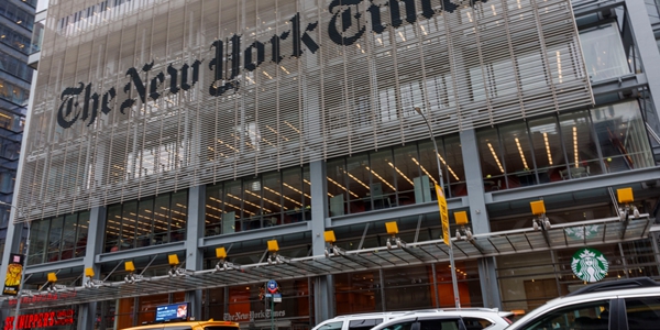 NYT "오픈AI와 MS가 저작권 침해" 고소, AI챗봇 개인정보 이어 저작권 약점도 노출